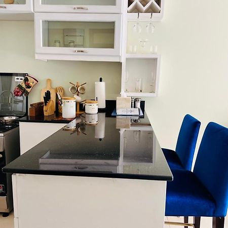 Alsander Homes Peach Bweyogerere Esterno foto