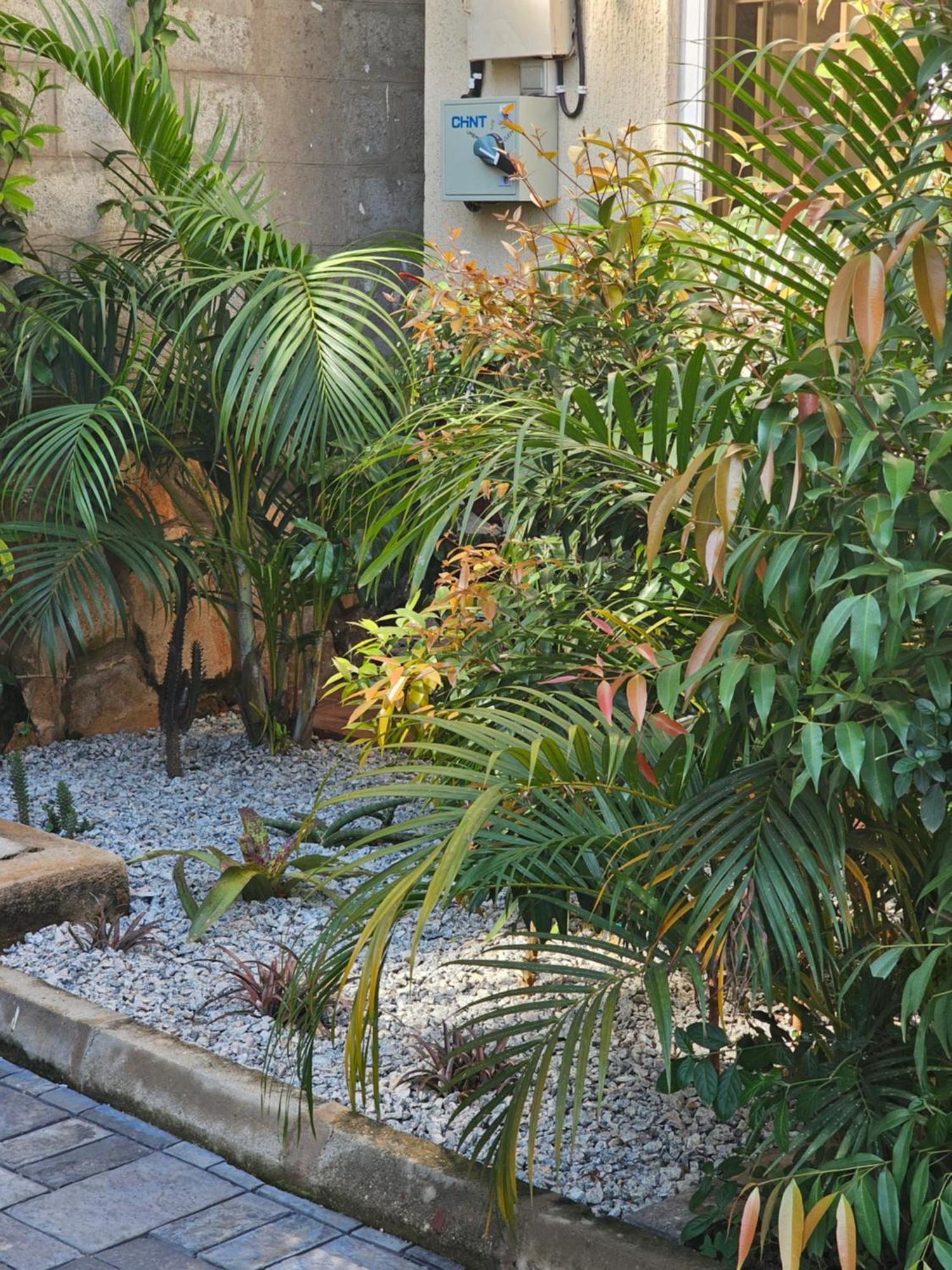 Alsander Homes Peach Bweyogerere Esterno foto